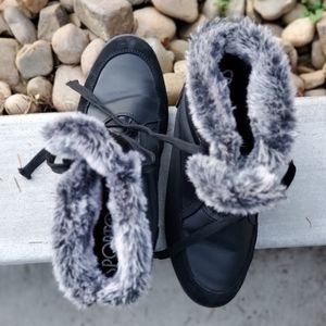 Sporto Water-resistant Ankle Boots